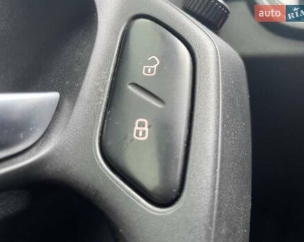 Серый Фольксваген Поло, объемом двигателя 1.39 л и пробегом 253 тыс. км за 9390 $, фото 16 на Automoto.ua