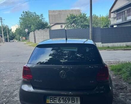 Серый Фольксваген Поло, объемом двигателя 1.4 л и пробегом 210 тыс. км за 7900 $, фото 4 на Automoto.ua