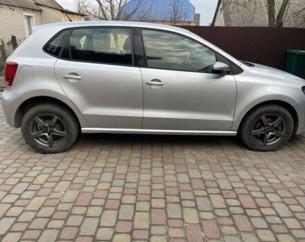 Серый Фольксваген Поло, объемом двигателя 1.4 л и пробегом 250 тыс. км за 5700 $, фото 4 на Automoto.ua