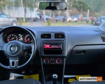 Серый Фольксваген Поло, объемом двигателя 1.4 л и пробегом 115 тыс. км за 7700 $, фото 11 на Automoto.ua