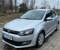 Серый Фольксваген Поло, объемом двигателя 1.2 л и пробегом 208 тыс. км за 5900 $, фото 1 на Automoto.ua