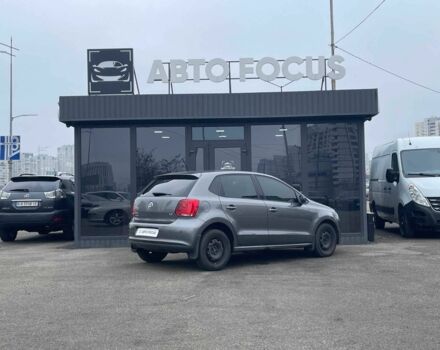 Серый Фольксваген Поло, объемом двигателя 1.4 л и пробегом 253 тыс. км за 9390 $, фото 7 на Automoto.ua