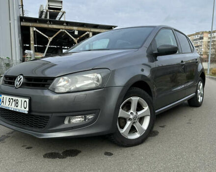 Серый Фольксваген Поло, объемом двигателя 1.2 л и пробегом 229 тыс. км за 5500 $, фото 13 на Automoto.ua