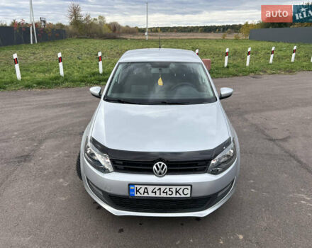 Фольксваген Поло 2013 в Борисполе на Automoto.ua Серый Фольксваген Поло, объемом двигателя 1.39 л и пробегом 202 тыс. км за 7800 $, фото 29 на Automoto.ua
