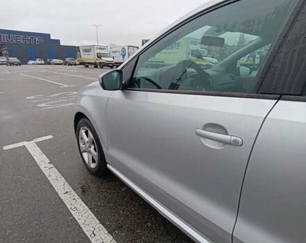 Сірий Фольксваген Поло, об'ємом двигуна 1.39 л та пробігом 137 тис. км за 8500 $, фото 8 на Automoto.ua