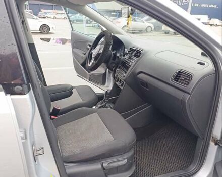 Сірий Фольксваген Поло, об'ємом двигуна 1.39 л та пробігом 137 тис. км за 8500 $, фото 9 на Automoto.ua