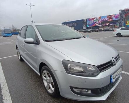 Сірий Фольксваген Поло, об'ємом двигуна 1.39 л та пробігом 137 тис. км за 8500 $, фото 4 на Automoto.ua