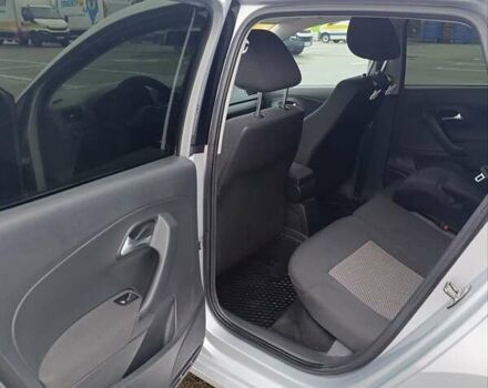 Сірий Фольксваген Поло, об'ємом двигуна 1.39 л та пробігом 137 тис. км за 8500 $, фото 10 на Automoto.ua