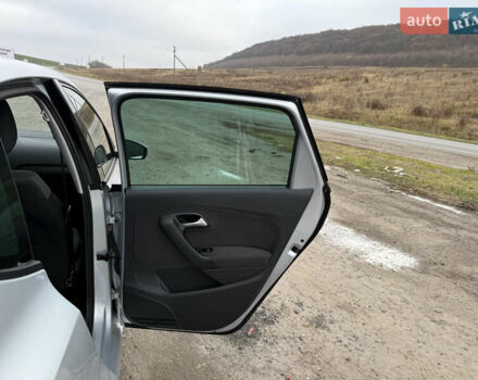 Серый Фольксваген Поло, объемом двигателя 1.6 л и пробегом 164 тыс. км за 9400 $, фото 22 на Automoto.ua