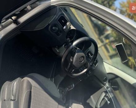 Серый Фольксваген Поло, объемом двигателя 1.42 л и пробегом 180 тыс. км за 9000 $, фото 7 на Automoto.ua