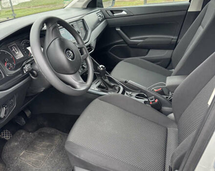 Серый Фольксваген Поло, объемом двигателя 1.6 л и пробегом 205 тыс. км за 12700 $, фото 13 на Automoto.ua