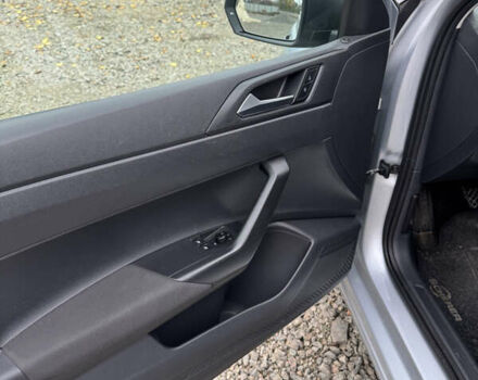 Серый Фольксваген Поло, объемом двигателя 1.6 л и пробегом 205 тыс. км за 12700 $, фото 14 на Automoto.ua