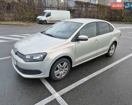 Серый Фольксваген Поло, объемом двигателя 1.6 л и пробегом 191 тыс. км за 6650 $, фото 2 на Automoto.ua