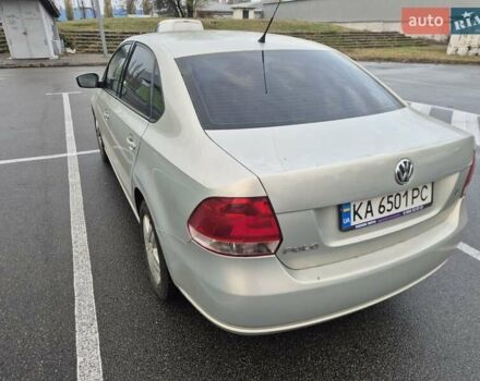 Серый Фольксваген Поло, объемом двигателя 1.6 л и пробегом 191 тыс. км за 6650 $, фото 4 на Automoto.ua