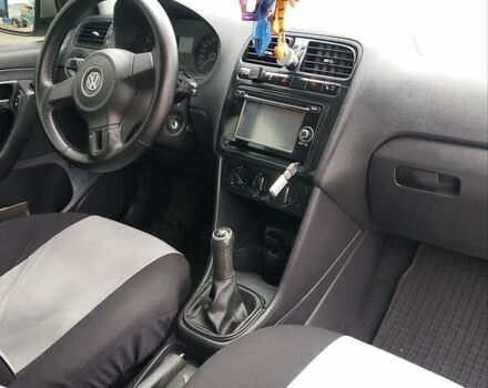 Сірий Фольксваген Поло, об'ємом двигуна 1.6 л та пробігом 250 тис. км за 4850 $, фото 7 на Automoto.ua