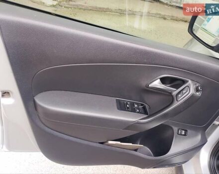 Сірий Фольксваген Поло, об'ємом двигуна 1.6 л та пробігом 250 тис. км за 4850 $, фото 3 на Automoto.ua