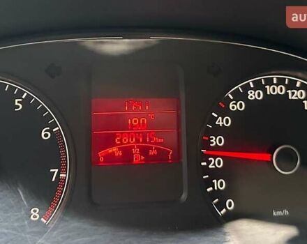 Серый Фольксваген Поло, объемом двигателя 1.6 л и пробегом 280 тыс. км за 6500 $, фото 1 на Automoto.ua