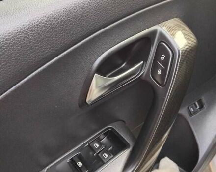 Сірий Фольксваген Поло, об'ємом двигуна 1.6 л та пробігом 137 тис. км за 7100 $, фото 5 на Automoto.ua