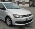 Серый Фольксваген Поло, объемом двигателя 1.6 л и пробегом 149 тыс. км за 6700 $, фото 1 на Automoto.ua