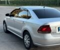 Серый Фольксваген Поло, объемом двигателя 1.6 л и пробегом 400 тыс. км за 5250 $, фото 1 на Automoto.ua