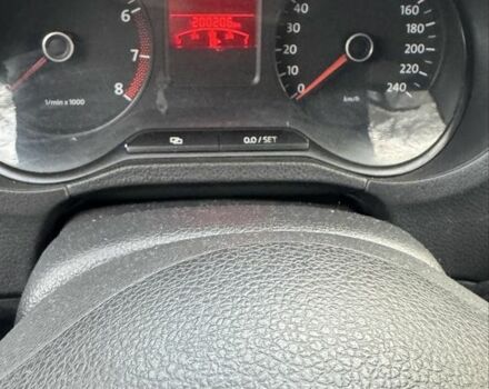 Серый Фольксваген Поло, объемом двигателя 1.6 л и пробегом 200 тыс. км за 4500 $, фото 7 на Automoto.ua