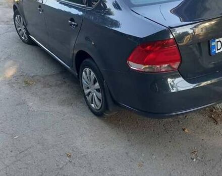 Серый Фольксваген Поло, объемом двигателя 1.6 л и пробегом 200 тыс. км за 4550 $, фото 1 на Automoto.ua