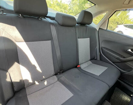 Сірий Фольксваген Поло, об'ємом двигуна 1.6 л та пробігом 154 тис. км за 5700 $, фото 5 на Automoto.ua