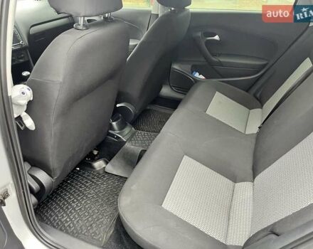 Серый Фольксваген Поло, объемом двигателя 1.6 л и пробегом 115 тыс. км за 7200 $, фото 12 на Automoto.ua