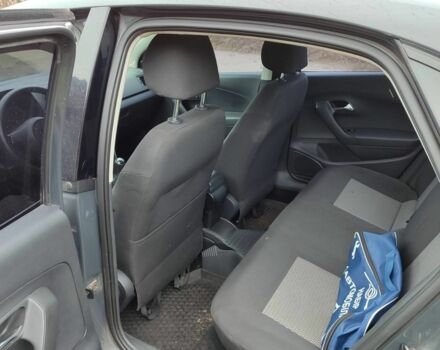 Сірий Фольксваген Поло, об'ємом двигуна 1.6 л та пробігом 90 тис. км за 4700 $, фото 7 на Automoto.ua