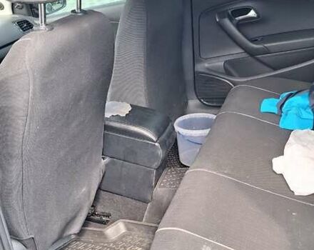 Серый Фольксваген Поло, объемом двигателя 1.6 л и пробегом 89 тыс. км за 7000 $, фото 9 на Automoto.ua