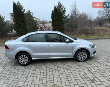 Серый Фольксваген Поло, объемом двигателя 1.6 л и пробегом 173 тыс. км за 5850 $, фото 4 на Automoto.ua