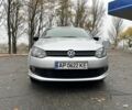 Серый Фольксваген Поло, объемом двигателя 1.6 л и пробегом 115 тыс. км за 7200 $, фото 1 на Automoto.ua