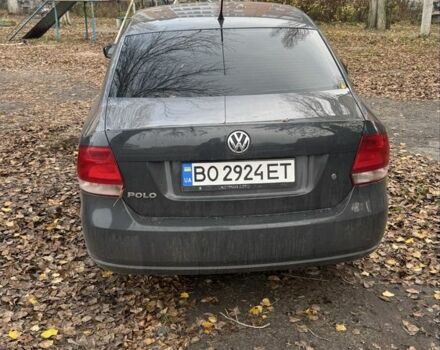 Серый Фольксваген Поло, объемом двигателя 1.6 л и пробегом 200 тыс. км за 4500 $, фото 4 на Automoto.ua