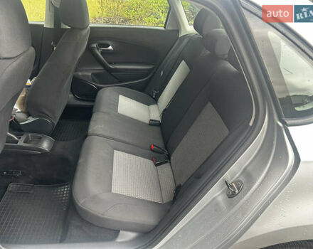 Серый Фольксваген Поло, объемом двигателя 1.6 л и пробегом 165 тыс. км за 7150 $, фото 6 на Automoto.ua