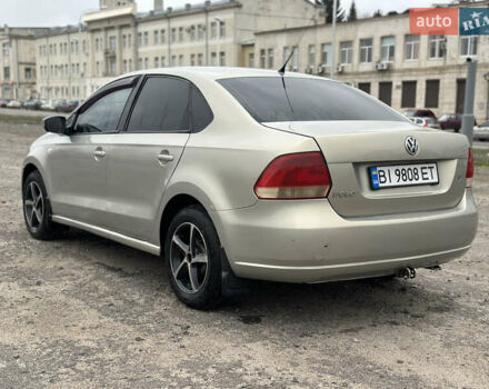 Серый Фольксваген Поло, объемом двигателя 1.6 л и пробегом 212 тыс. км за 5200 $, фото 6 на Automoto.ua