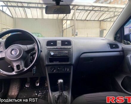 Сірий Фольксваген Поло, об'ємом двигуна 1.6 л та пробігом 227 тис. км за 5100 $, фото 6 на Automoto.ua