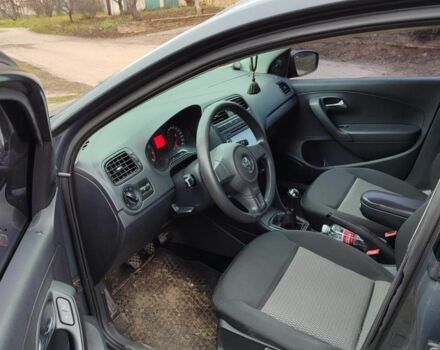 Сірий Фольксваген Поло, об'ємом двигуна 1.6 л та пробігом 90 тис. км за 4700 $, фото 10 на Automoto.ua