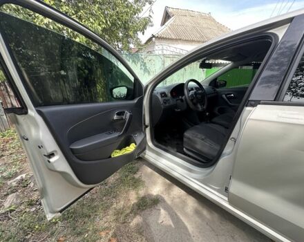 Сірий Фольксваген Поло, об'ємом двигуна 1.6 л та пробігом 300 тис. км за 5100 $, фото 7 на Automoto.ua