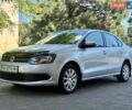 Серый Фольксваген Поло, объемом двигателя 1.6 л и пробегом 210 тыс. км за 7500 $, фото 1 на Automoto.ua
