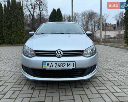 Серый Фольксваген Поло, объемом двигателя 1.6 л и пробегом 173 тыс. км за 5850 $, фото 1 на Automoto.ua