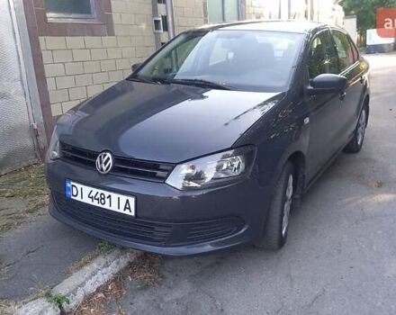 Серый Фольксваген Поло, объемом двигателя 1.6 л и пробегом 200 тыс. км за 4550 $, фото 3 на Automoto.ua