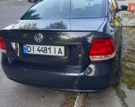 Серый Фольксваген Поло, объемом двигателя 1.6 л и пробегом 200 тыс. км за 4550 $, фото 2 на Automoto.ua