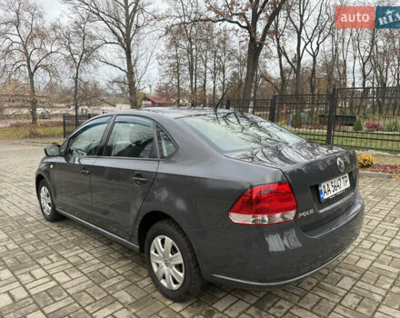 Серый Фольксваген Поло, объемом двигателя 1.6 л и пробегом 230 тыс. км за 6200 $, фото 4 на Automoto.ua