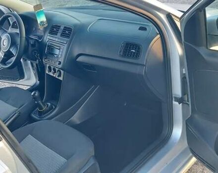 Серый Фольксваген Поло, объемом двигателя 1.6 л и пробегом 270 тыс. км за 6200 $, фото 9 на Automoto.ua