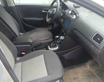 Серый Фольксваген Поло, объемом двигателя 1.6 л и пробегом 113 тыс. км за 7400 $, фото 11 на Automoto.ua