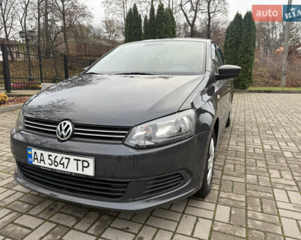 Серый Фольксваген Поло, объемом двигателя 1.6 л и пробегом 230 тыс. км за 6200 $, фото 2 на Automoto.ua