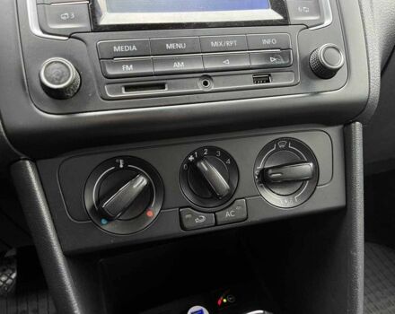 Серый Фольксваген Поло, объемом двигателя 1.6 л и пробегом 166 тыс. км за 8490 $, фото 22 на Automoto.ua