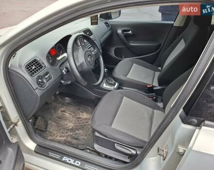 Сірий Фольксваген Поло, об'ємом двигуна 1.6 л та пробігом 224 тис. км за 7100 $, фото 7 на Automoto.ua