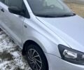 Серый Фольксваген Поло, объемом двигателя 1.6 л и пробегом 320 тыс. км за 5800 $, фото 1 на Automoto.ua