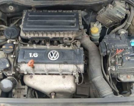 Серый Фольксваген Поло, объемом двигателя 1.6 л и пробегом 113 тыс. км за 7400 $, фото 19 на Automoto.ua